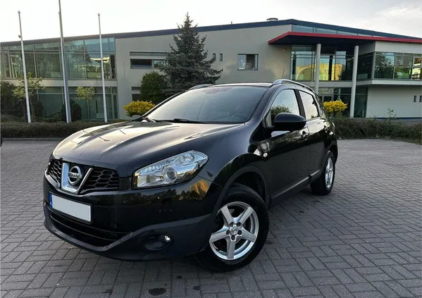 podkarpackie Nissan Qashqai cena 38400 przebieg: 196000, rok produkcji 2013 z Gdańsk